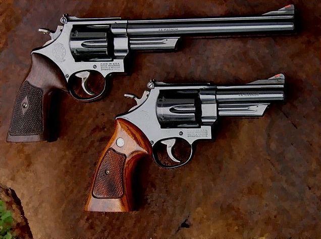 45 Colt vs 44 Magnum: How Much More Powerful Is the Magnum?